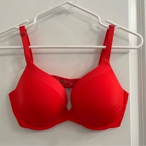 Victoria's Secret Women's “Coral” BIOFIT Uplift Demi Underwire Push-Up Bra Sz36D